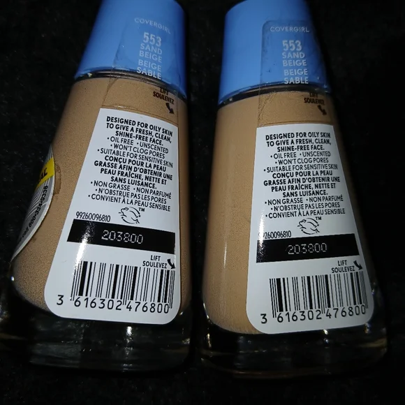 COVERGIRL Clean Matte Foundation - Sand Beige - Picture 2 of 2
